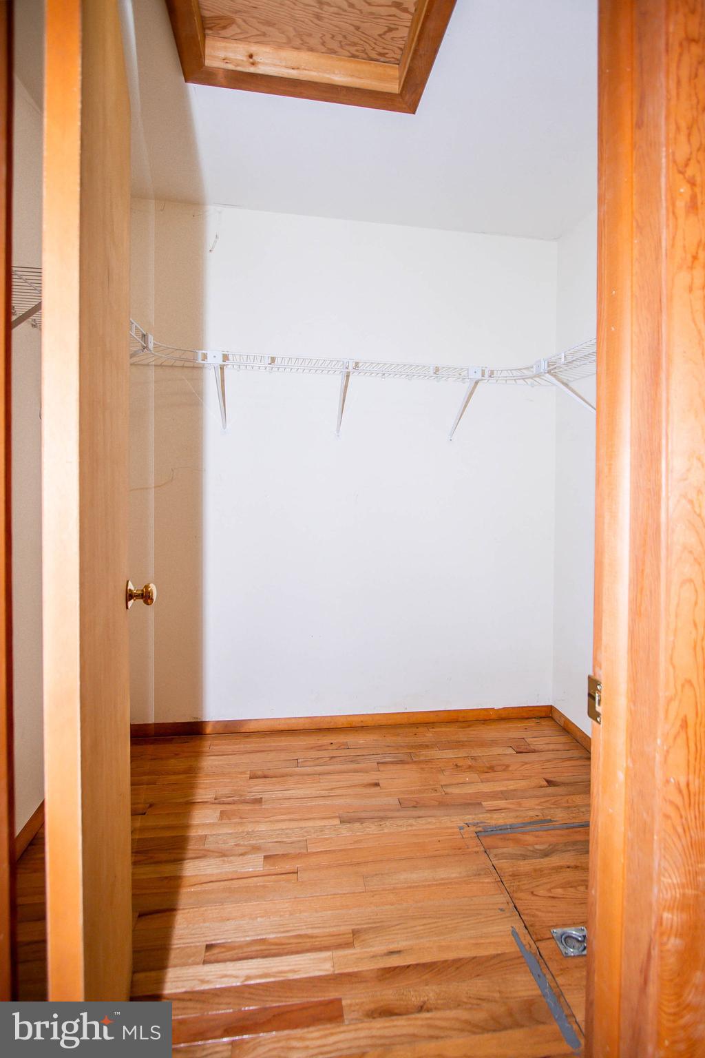 INWOOD EAST - Residential