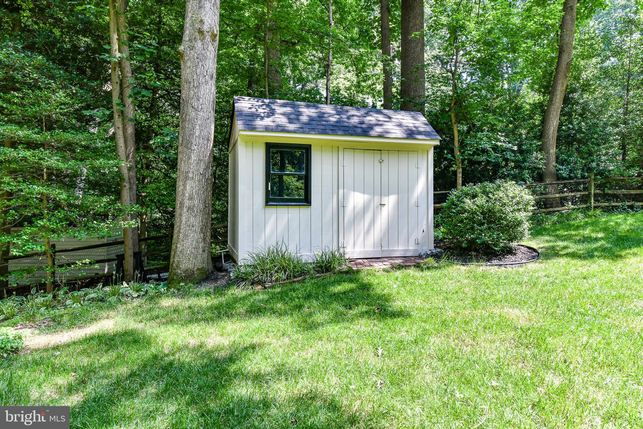 FOLKSTONE - Residential Lease