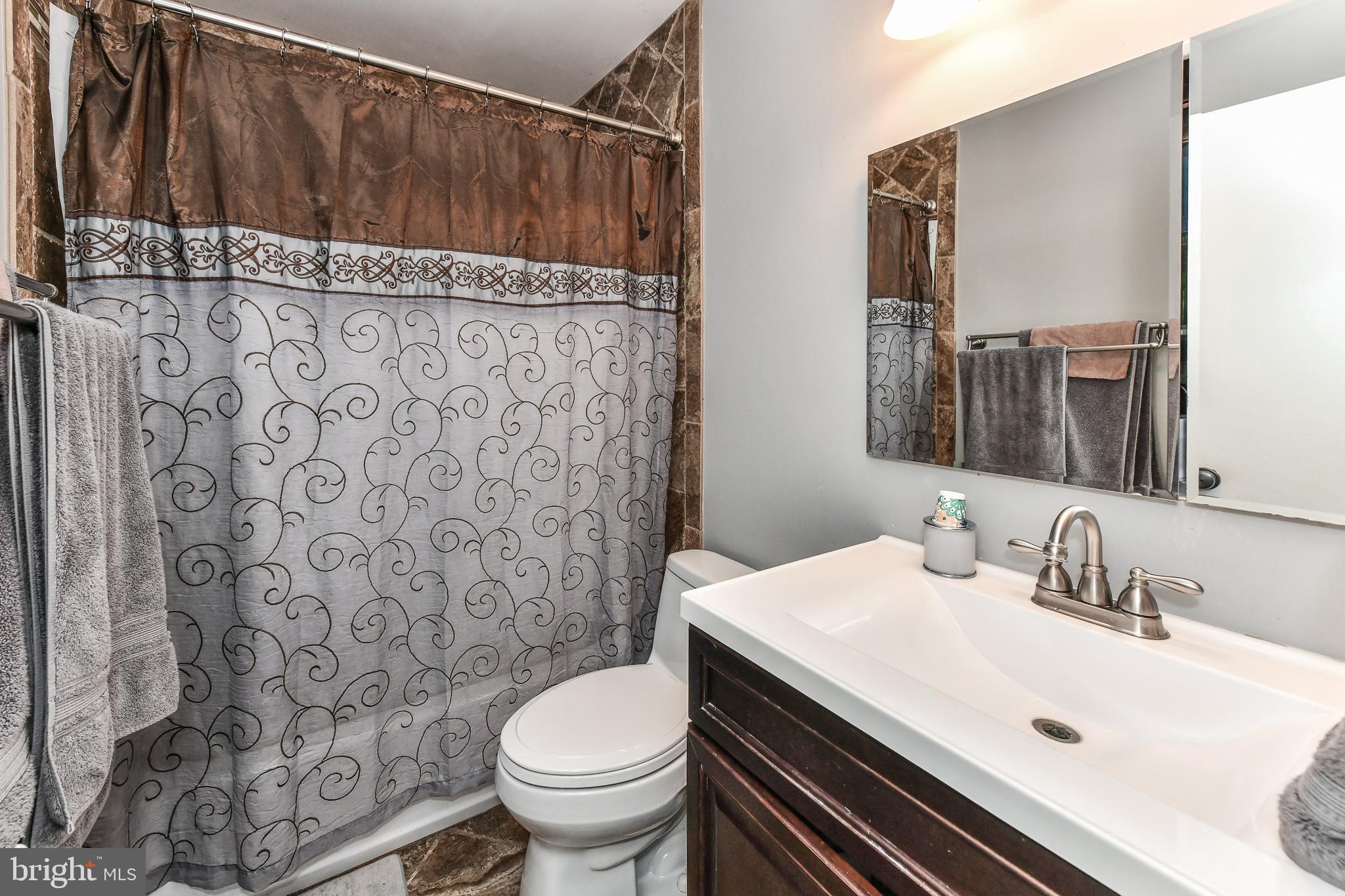 FOLKSTONE - Residential Lease