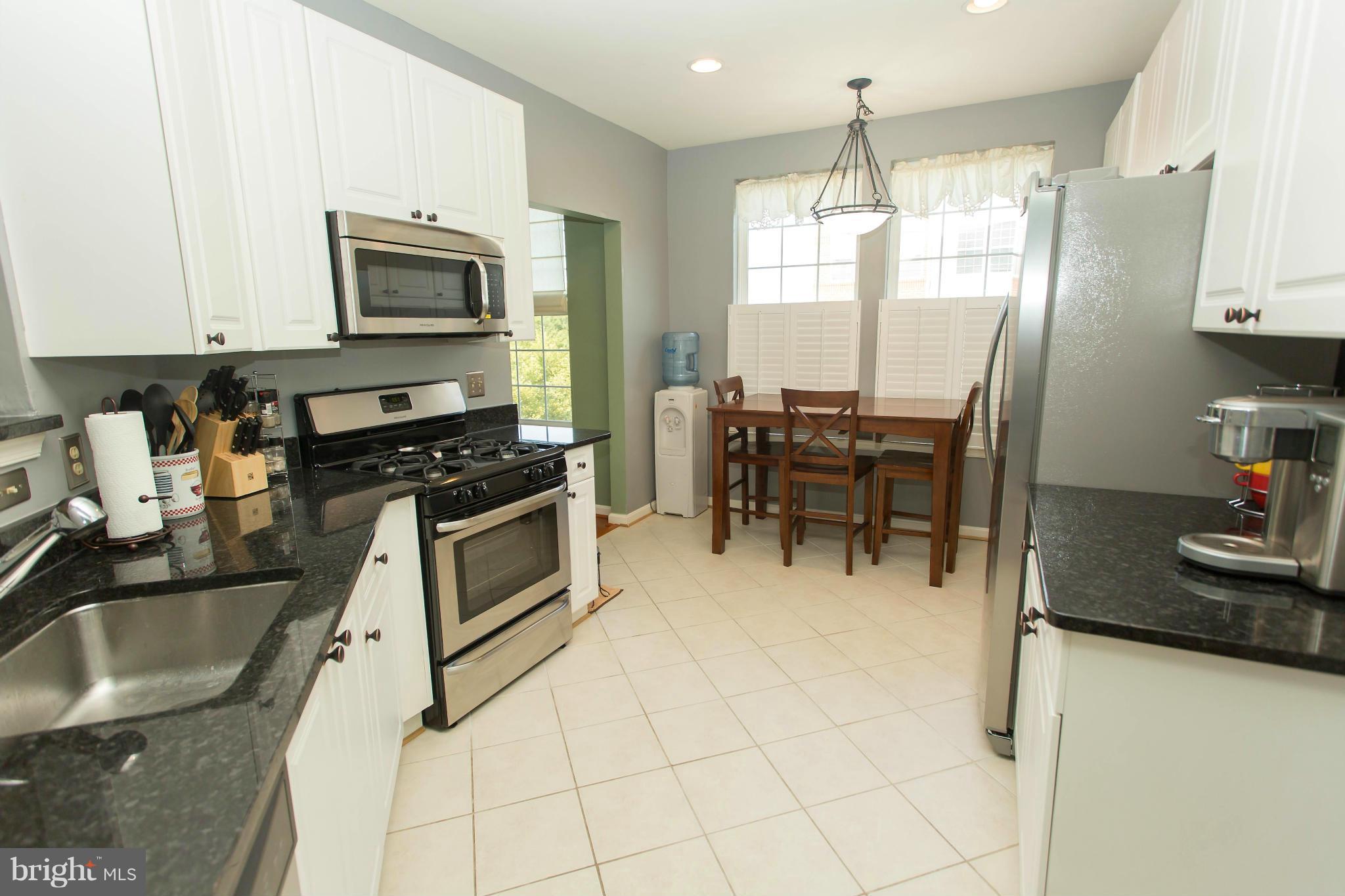 CAMERON STATION - Residential