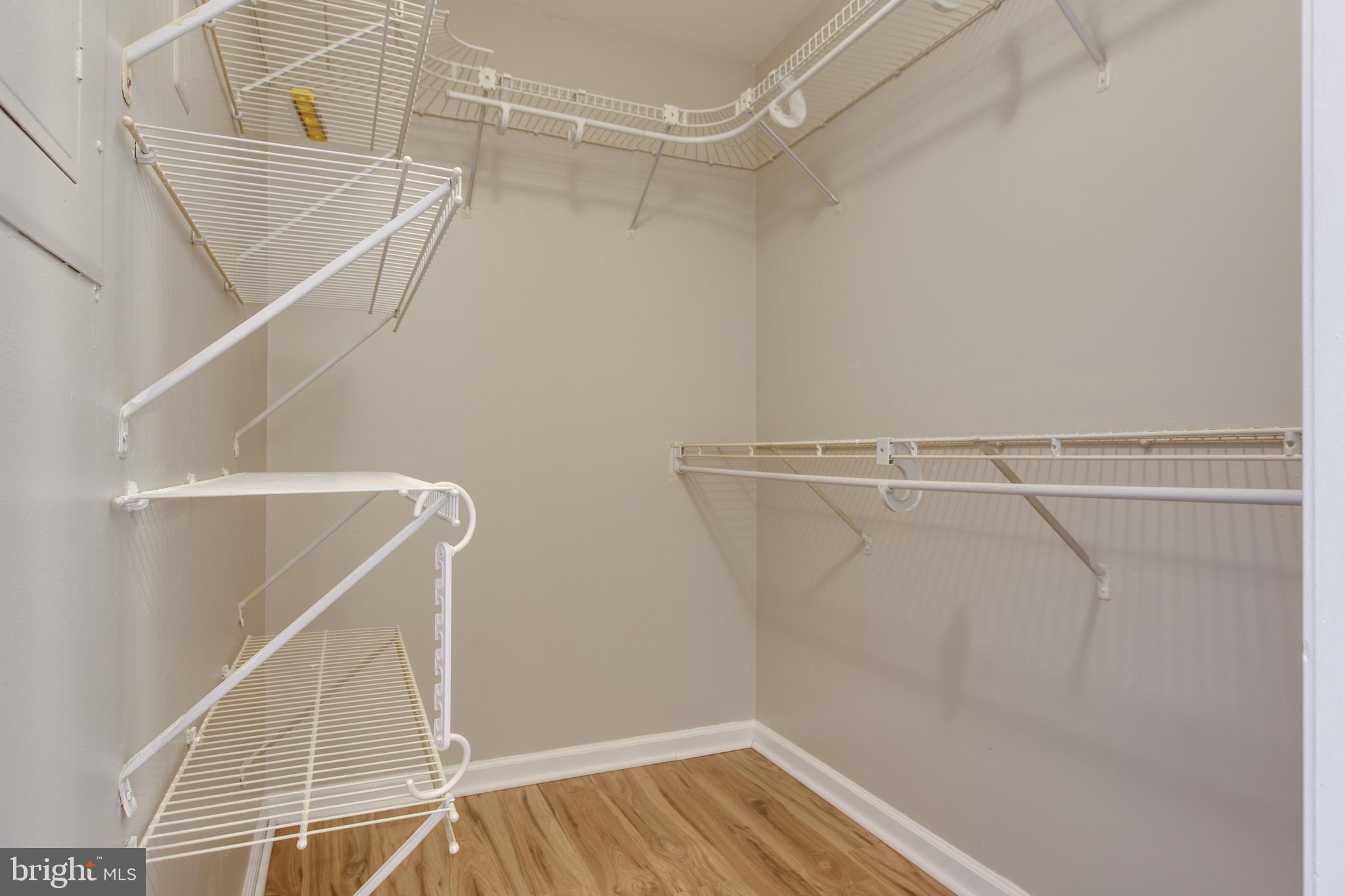 MONTGOMERY RUN - Residential Lease