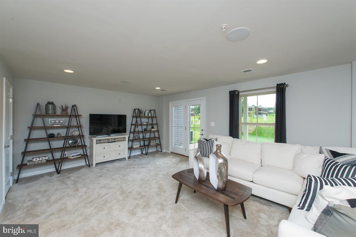 O'DONNELL SQUARE - Residential