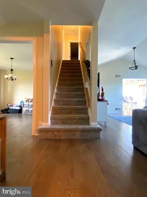 HAMMONDS MILL - Residential