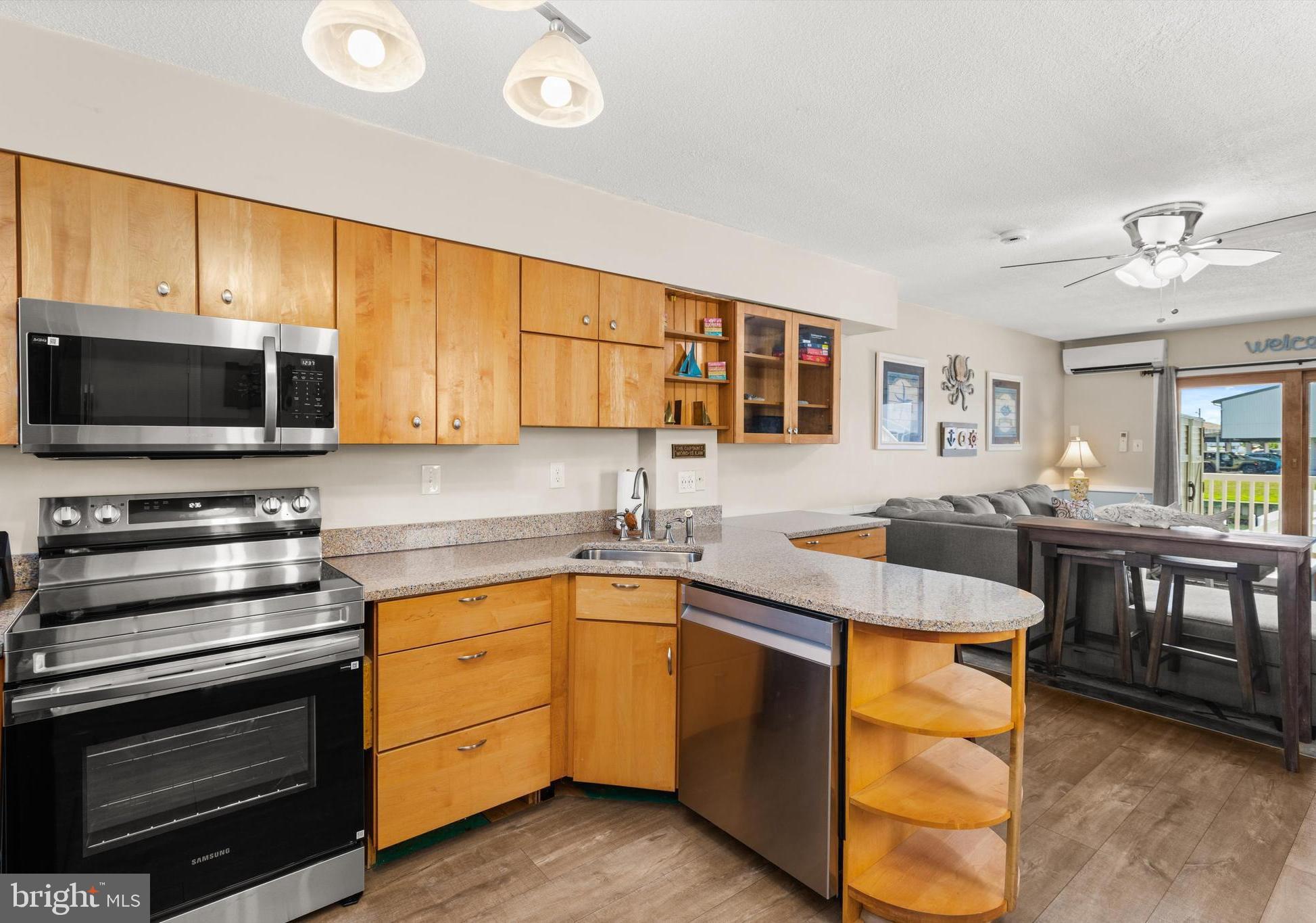 501 PENGUIN DRIVE 1A01