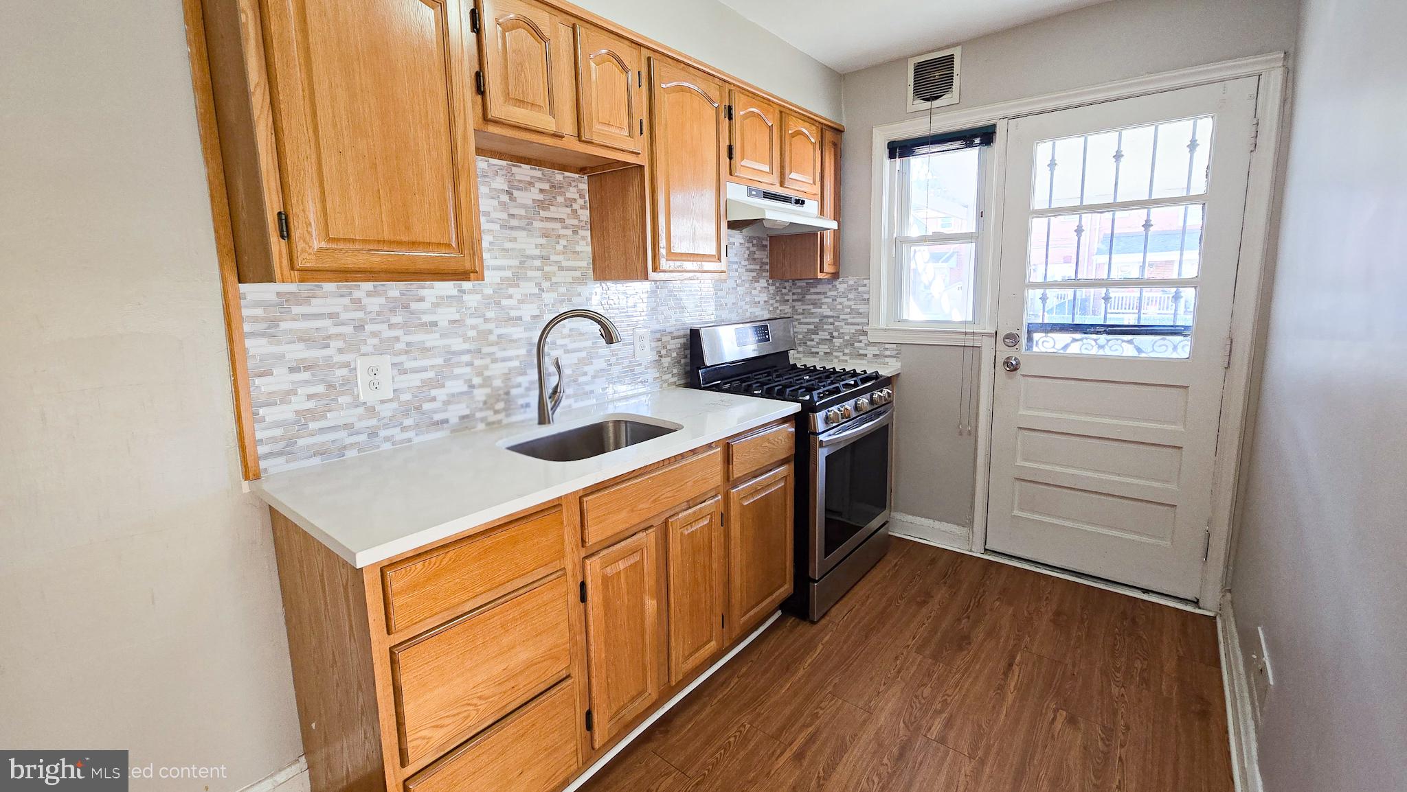 MIDDLESEX - Residential