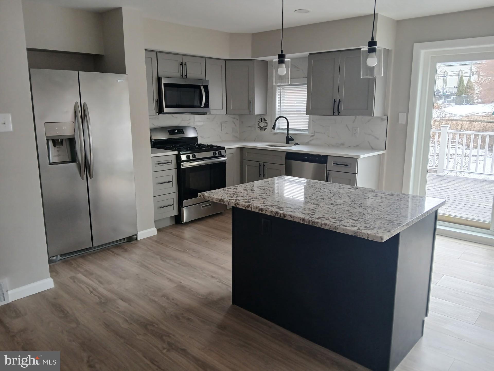 DREXEL HILL - Residential