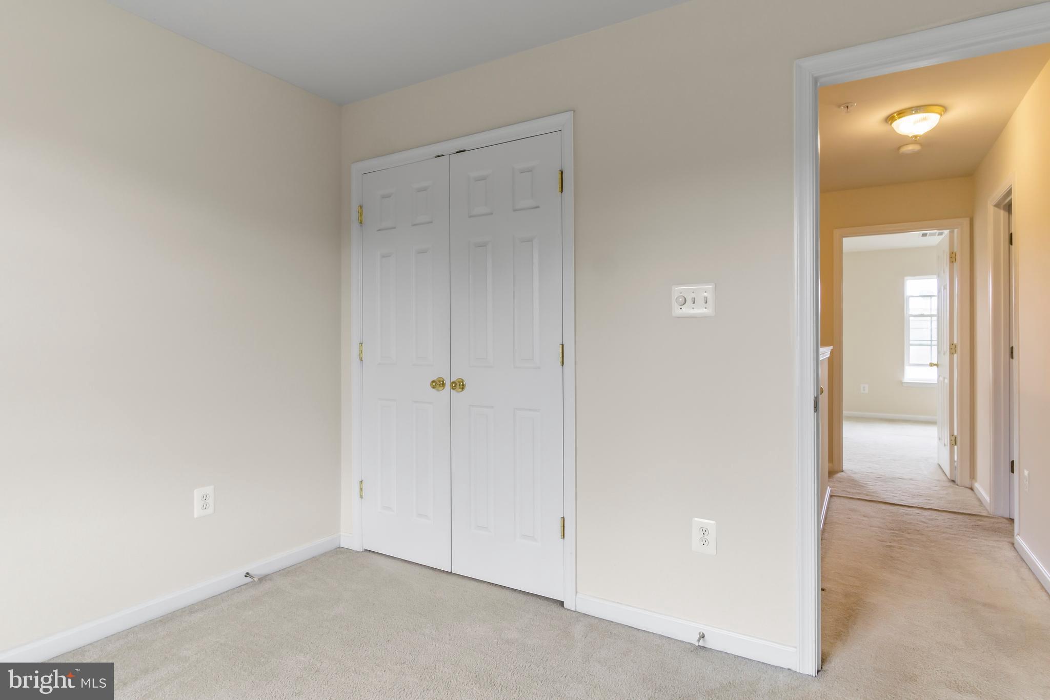 HAGERSTOWN - Residential