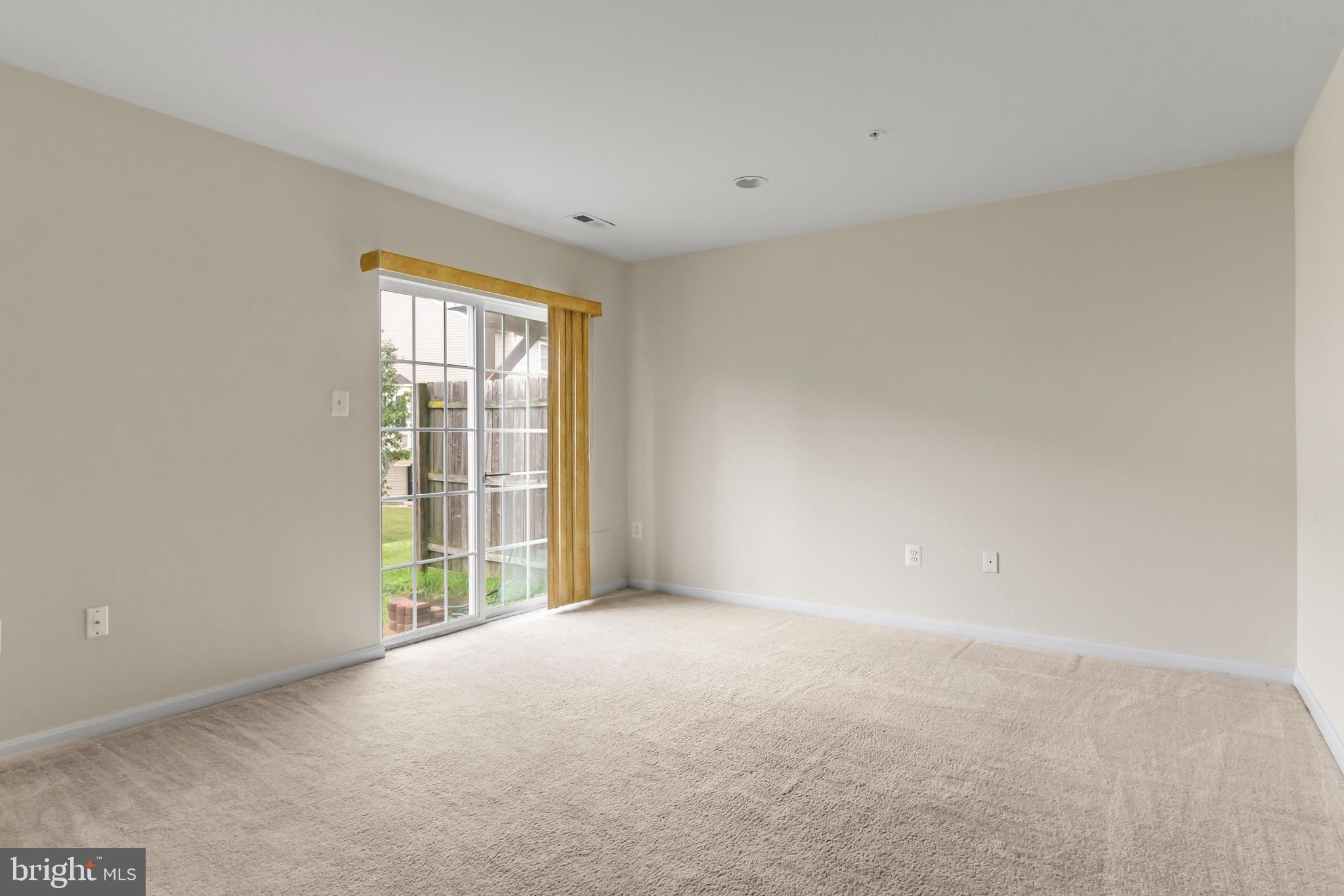 HAGERSTOWN - Residential