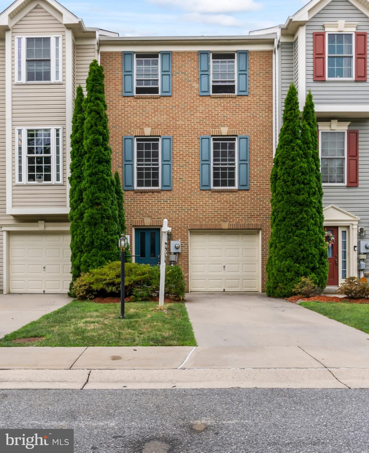 HAGERSTOWN - Residential