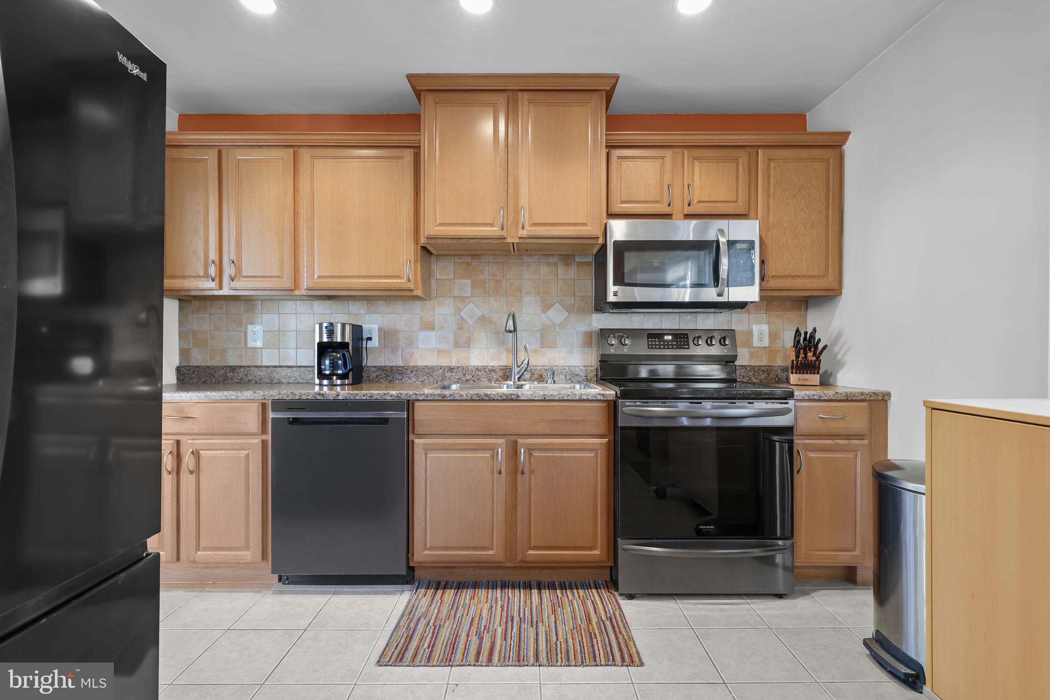 FAIRLESS HILLS - Residential