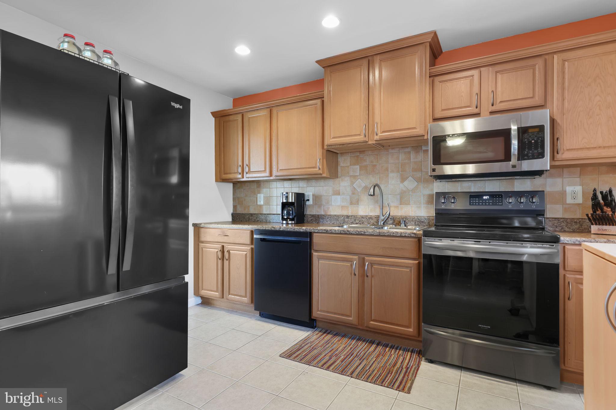 FAIRLESS HILLS - Residential