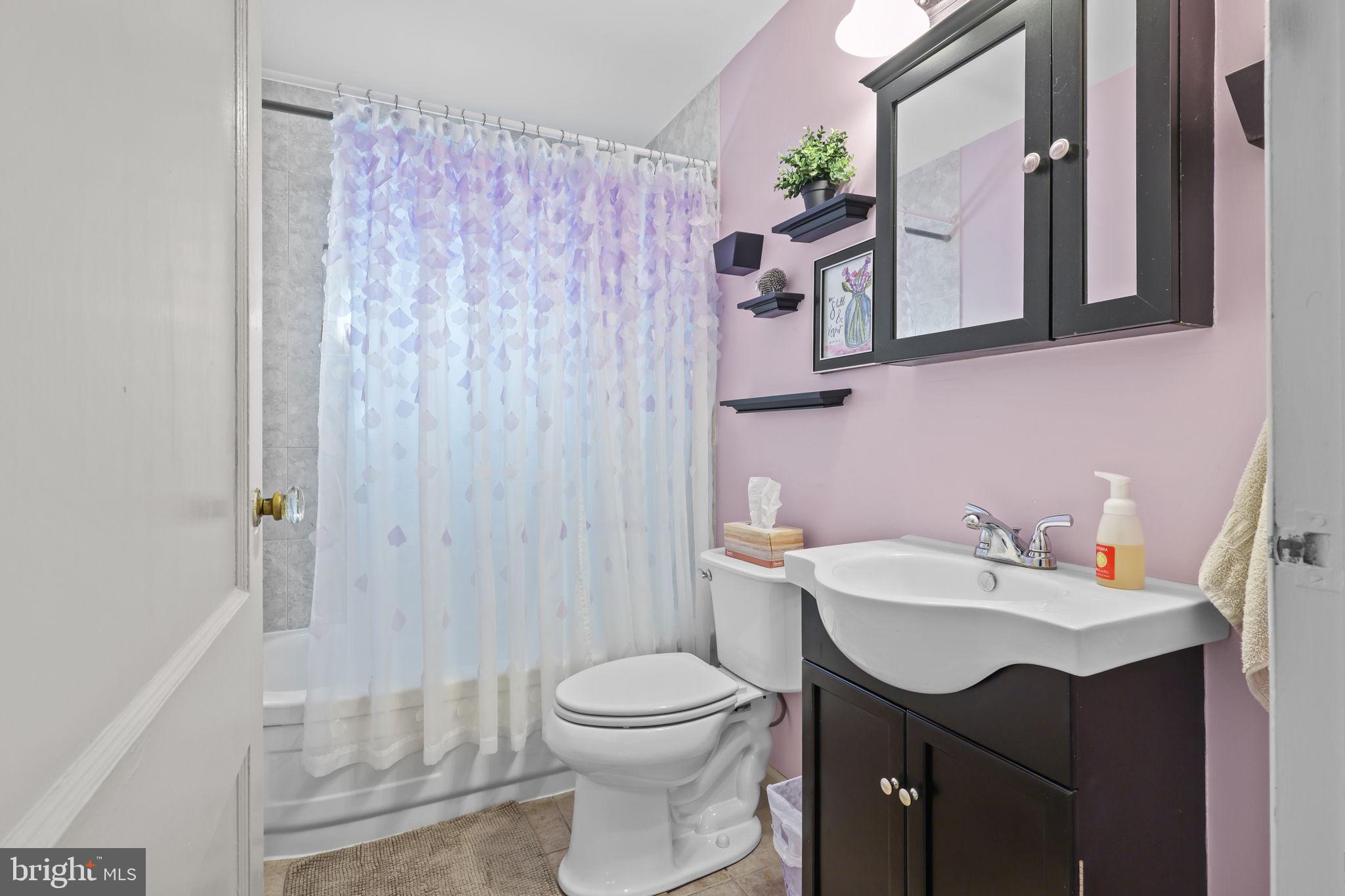 FAIRLESS HILLS - Residential