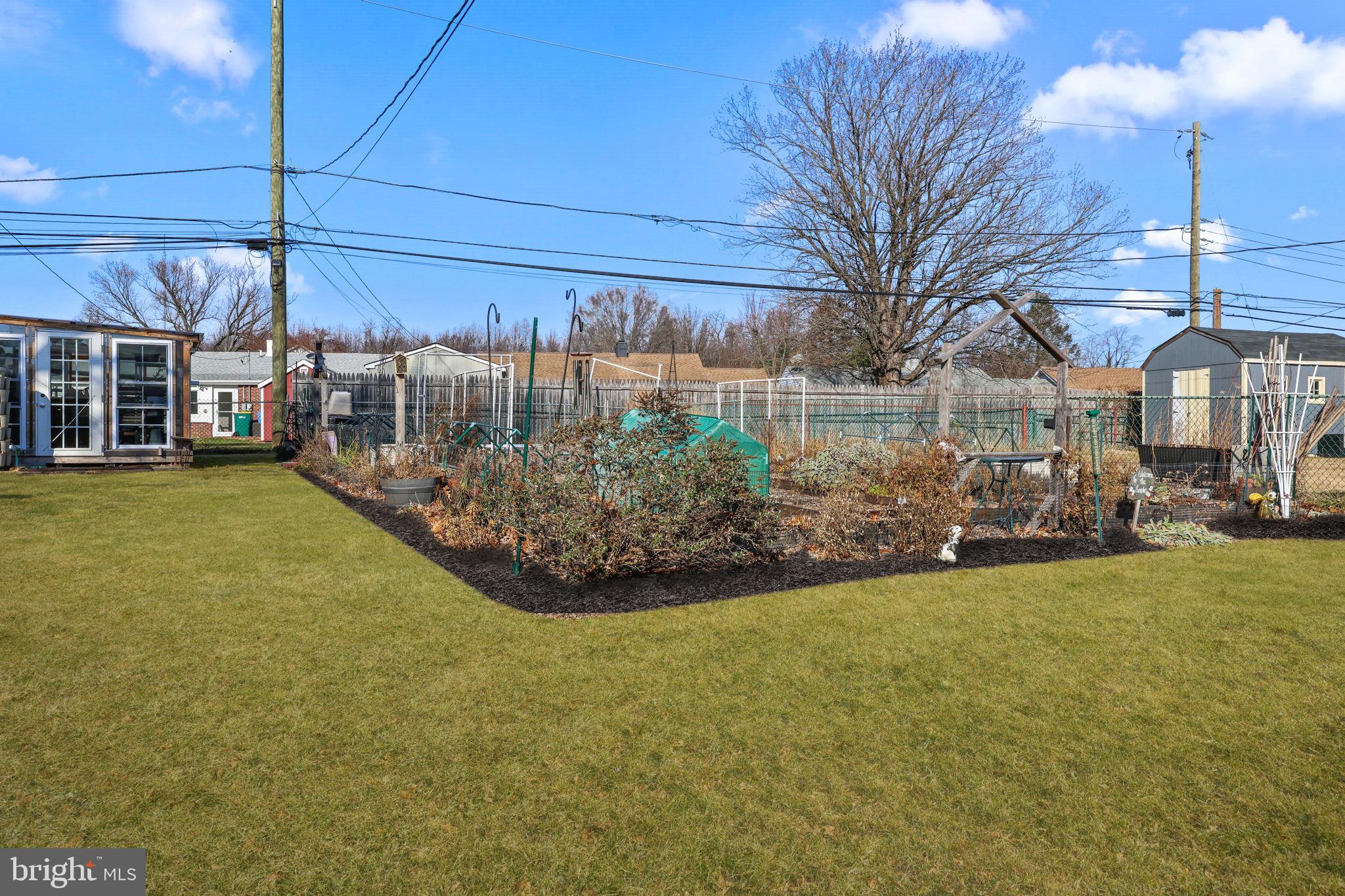 FAIRLESS HILLS - Residential