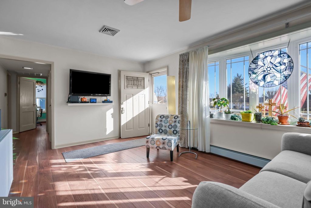 Photo of 673 Trenton Road, FAIRLESS HILLS, PA 19030 (MLS # PABU2111406)