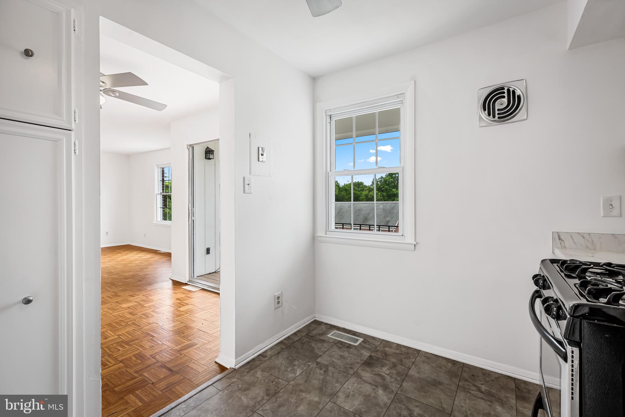 VILLAGES OF HOMELAND - Residential