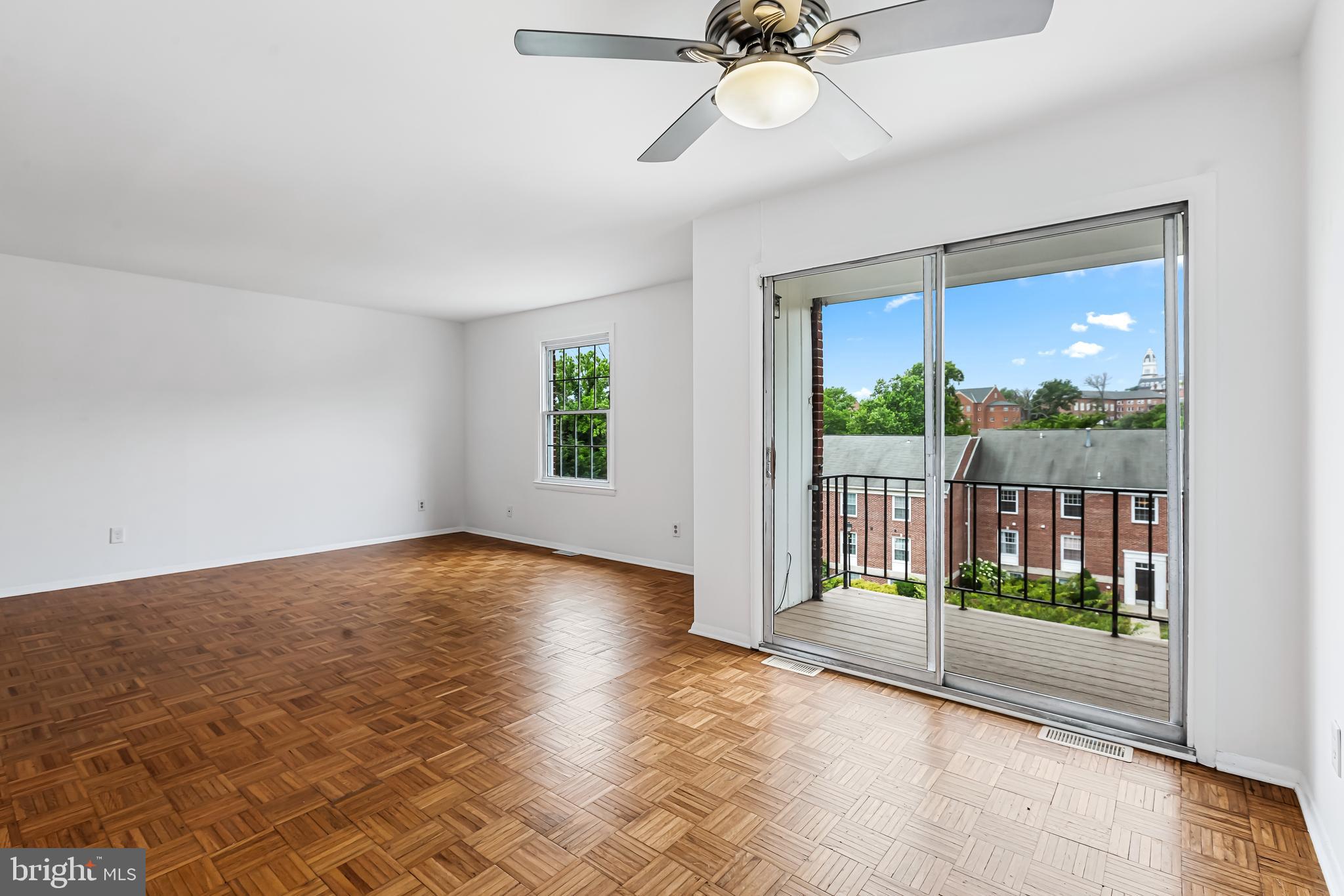 VILLAGES OF HOMELAND - Residential