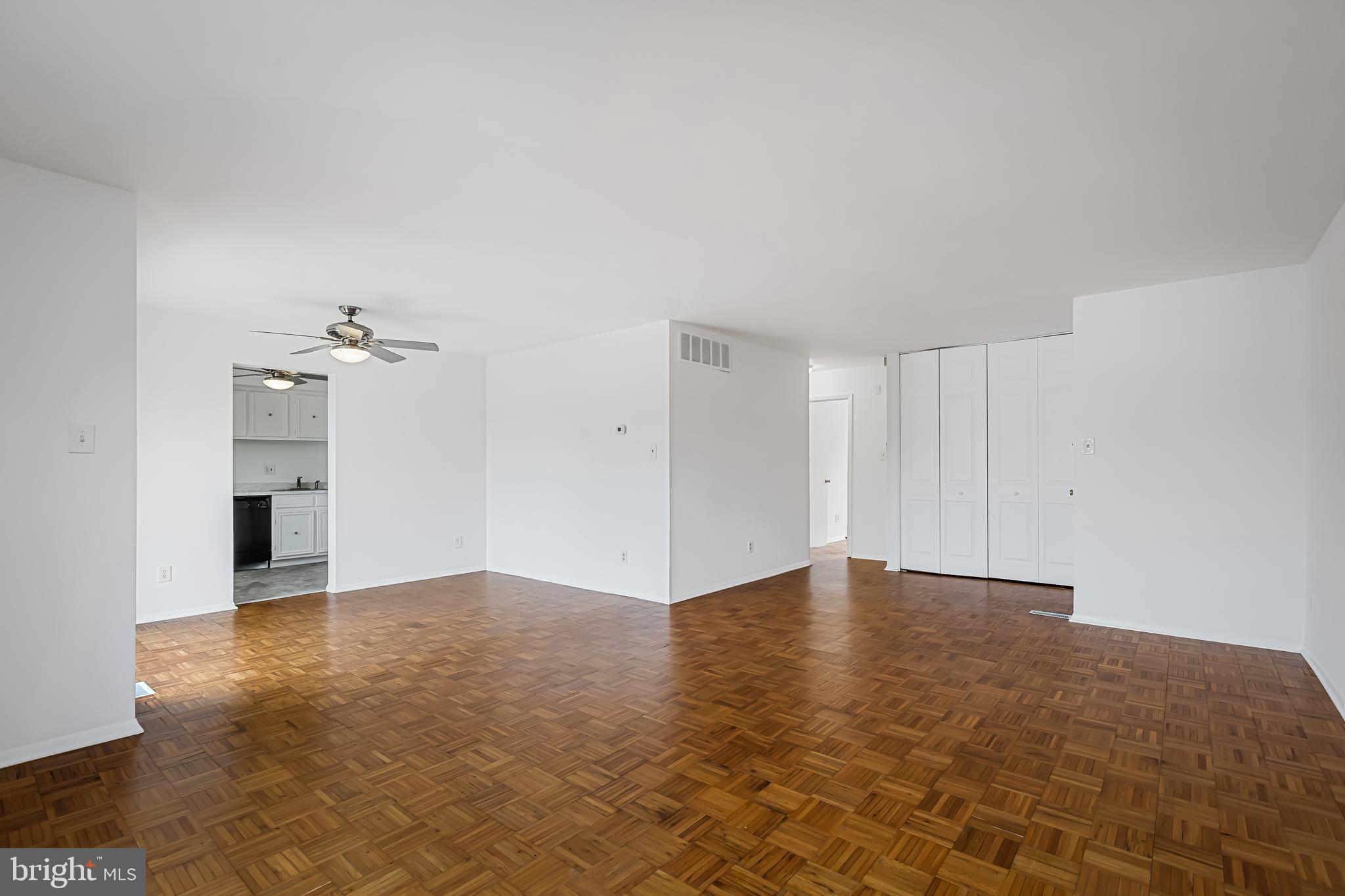 VILLAGES OF HOMELAND - Residential