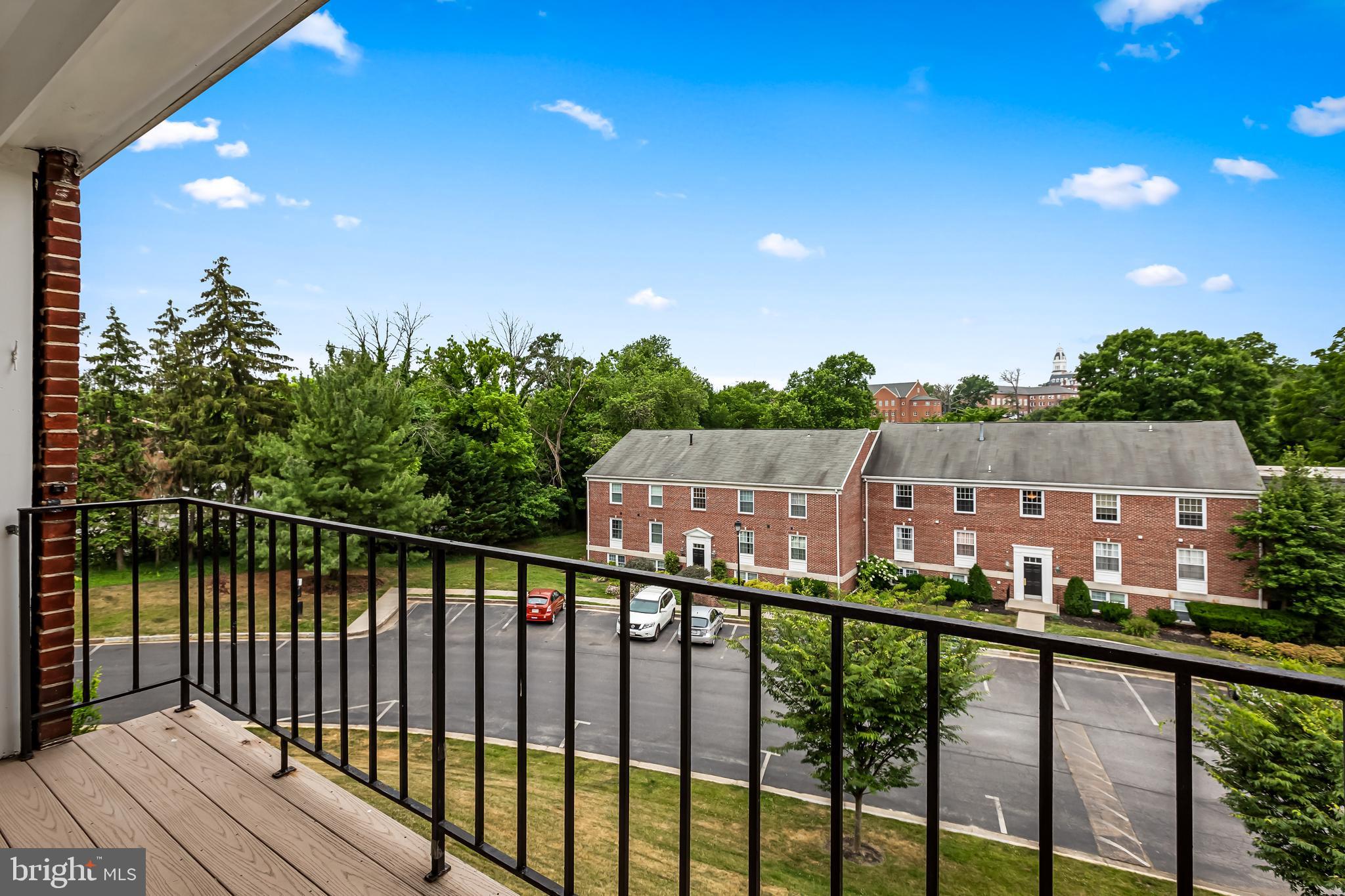 VILLAGES OF HOMELAND - Residential