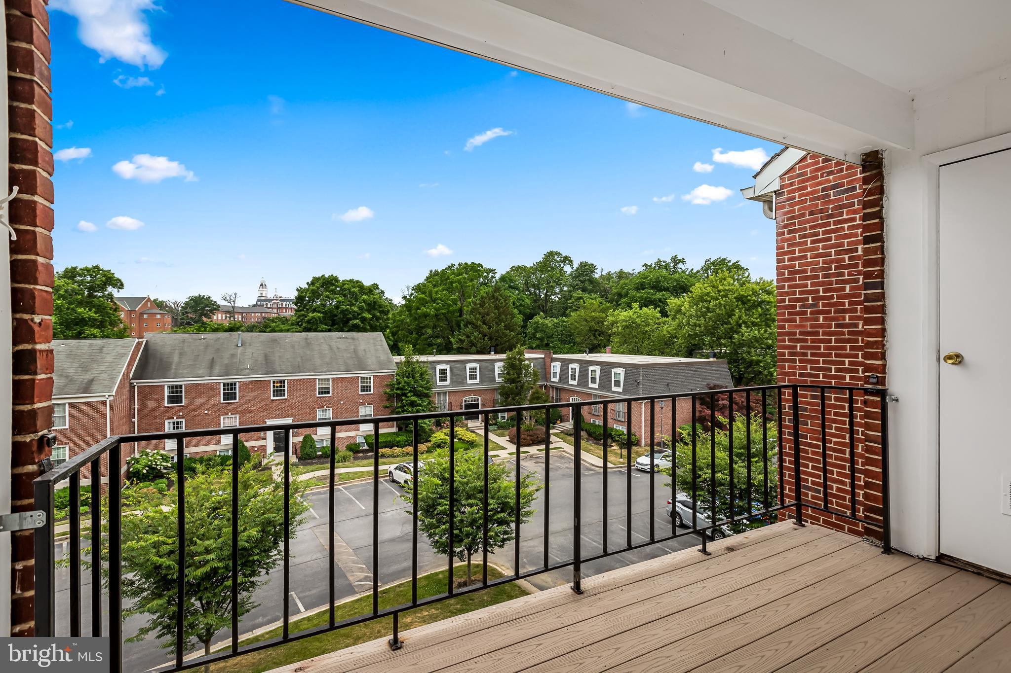 VILLAGES OF HOMELAND - Residential