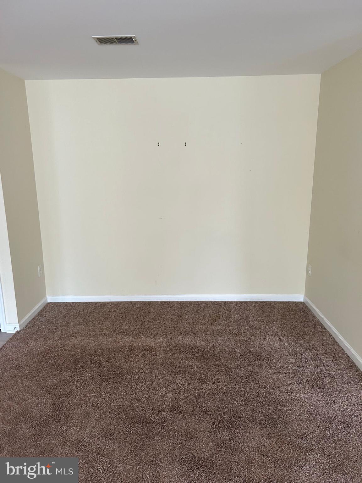 SOUTH MEADOWS - Residential Lease