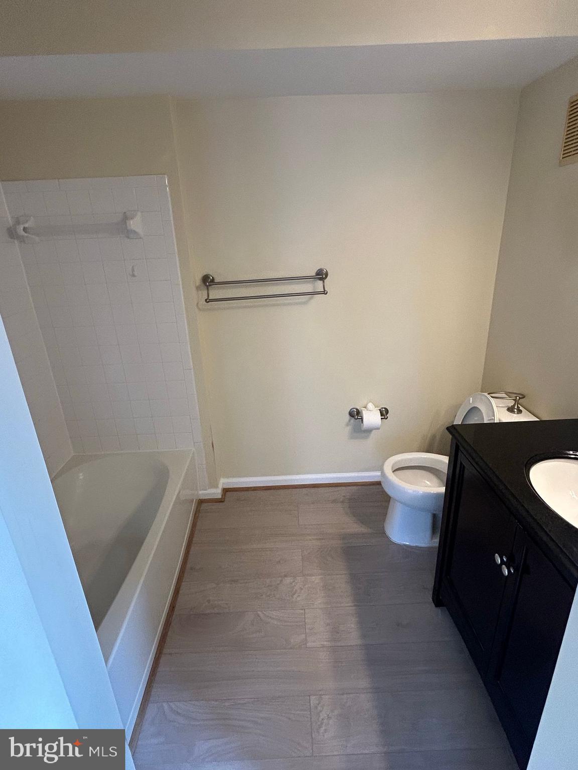 SOUTH MEADOWS - Residential Lease