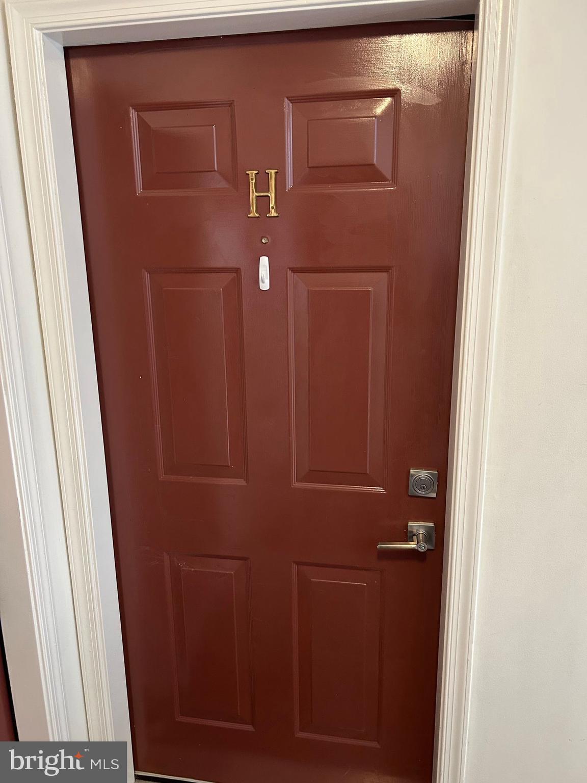 SOUTH MEADOWS - Residential Lease