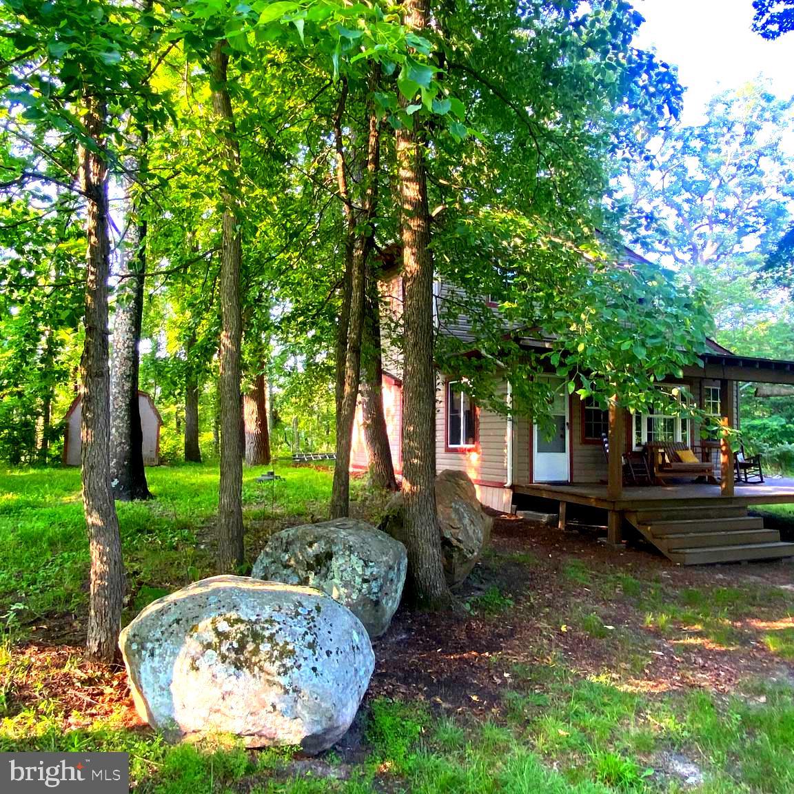 PARKS HOLLOW - Residential