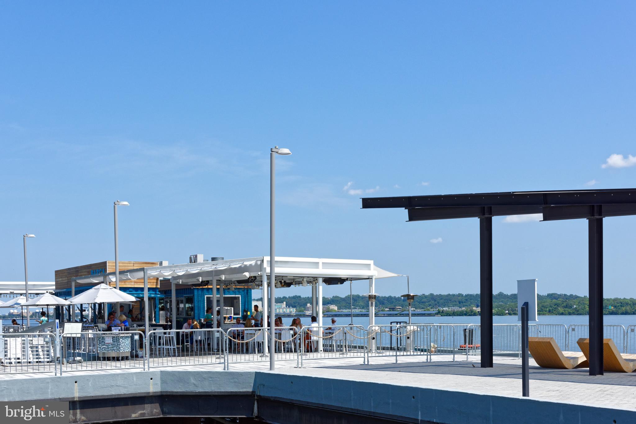 ROBINSON LANDING - Residential