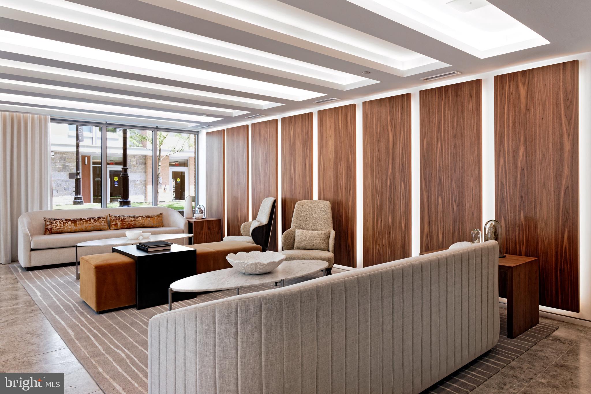 ROBINSON LANDING - Residential