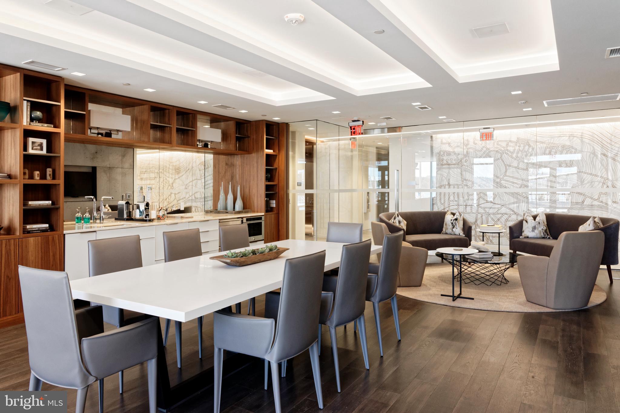 ROBINSON LANDING - Residential