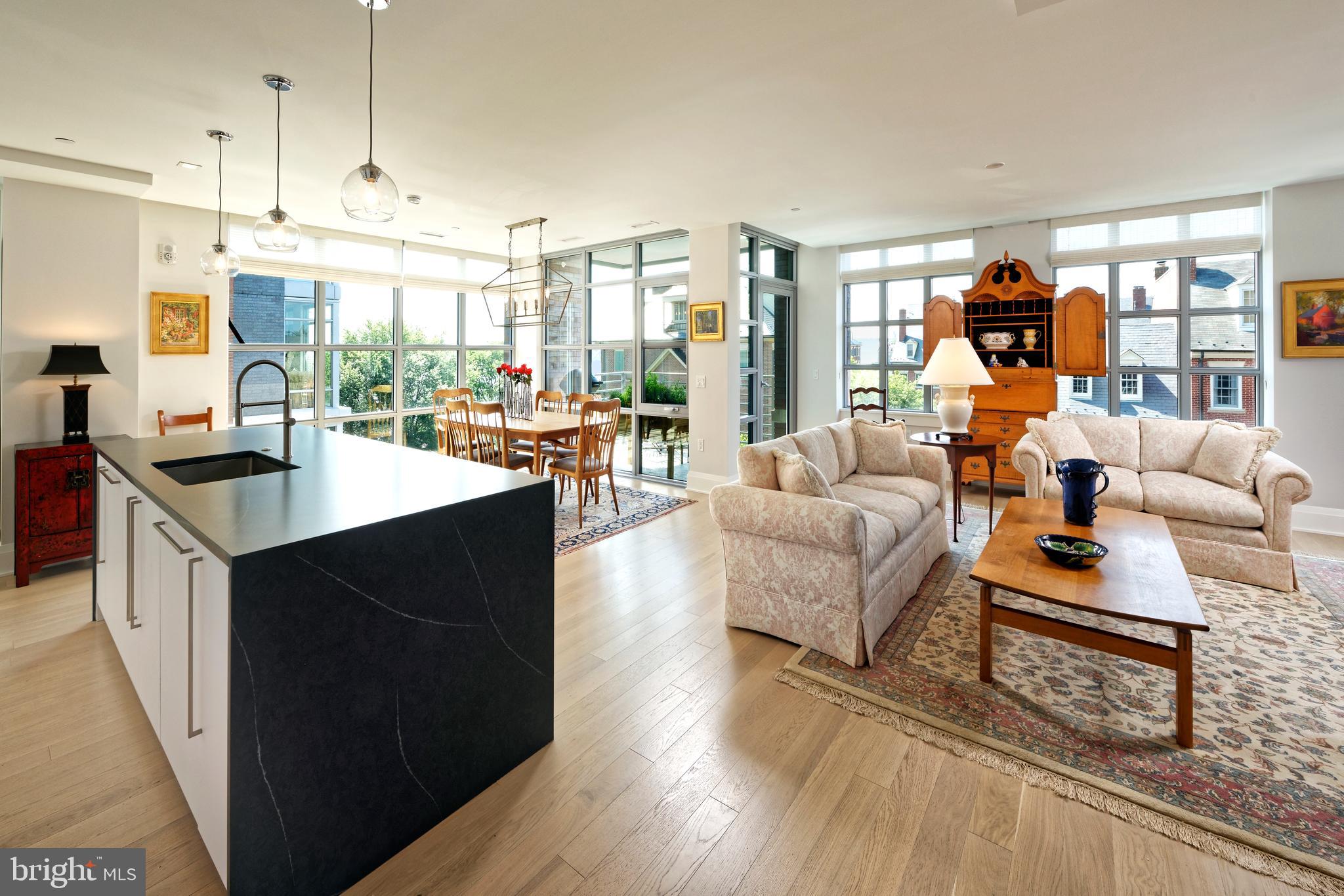 ROBINSON LANDING - Residential