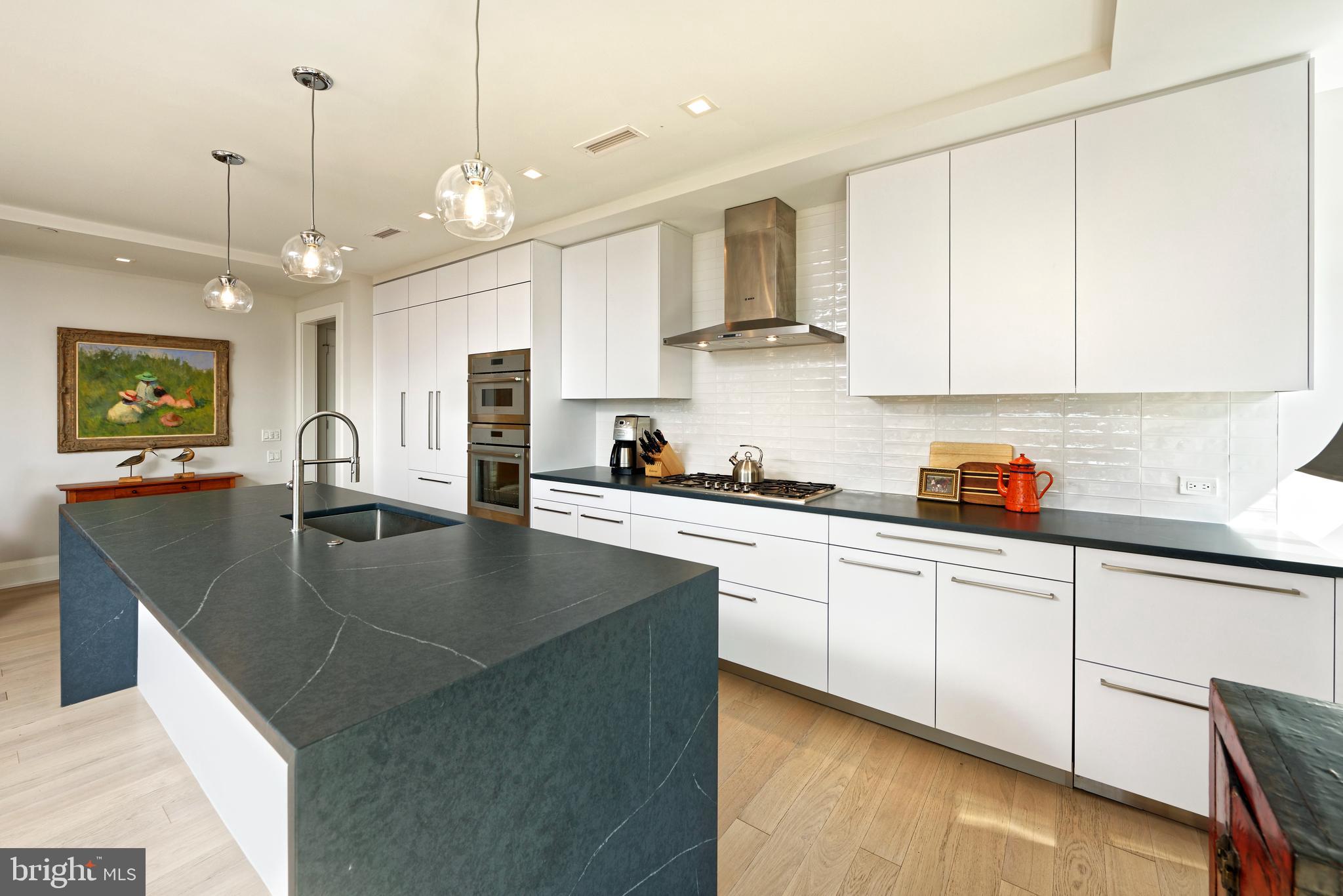 ROBINSON LANDING - Residential