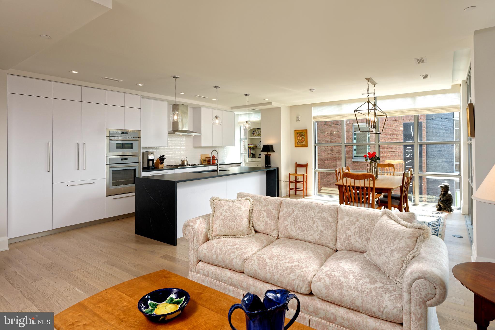 ROBINSON LANDING - Residential