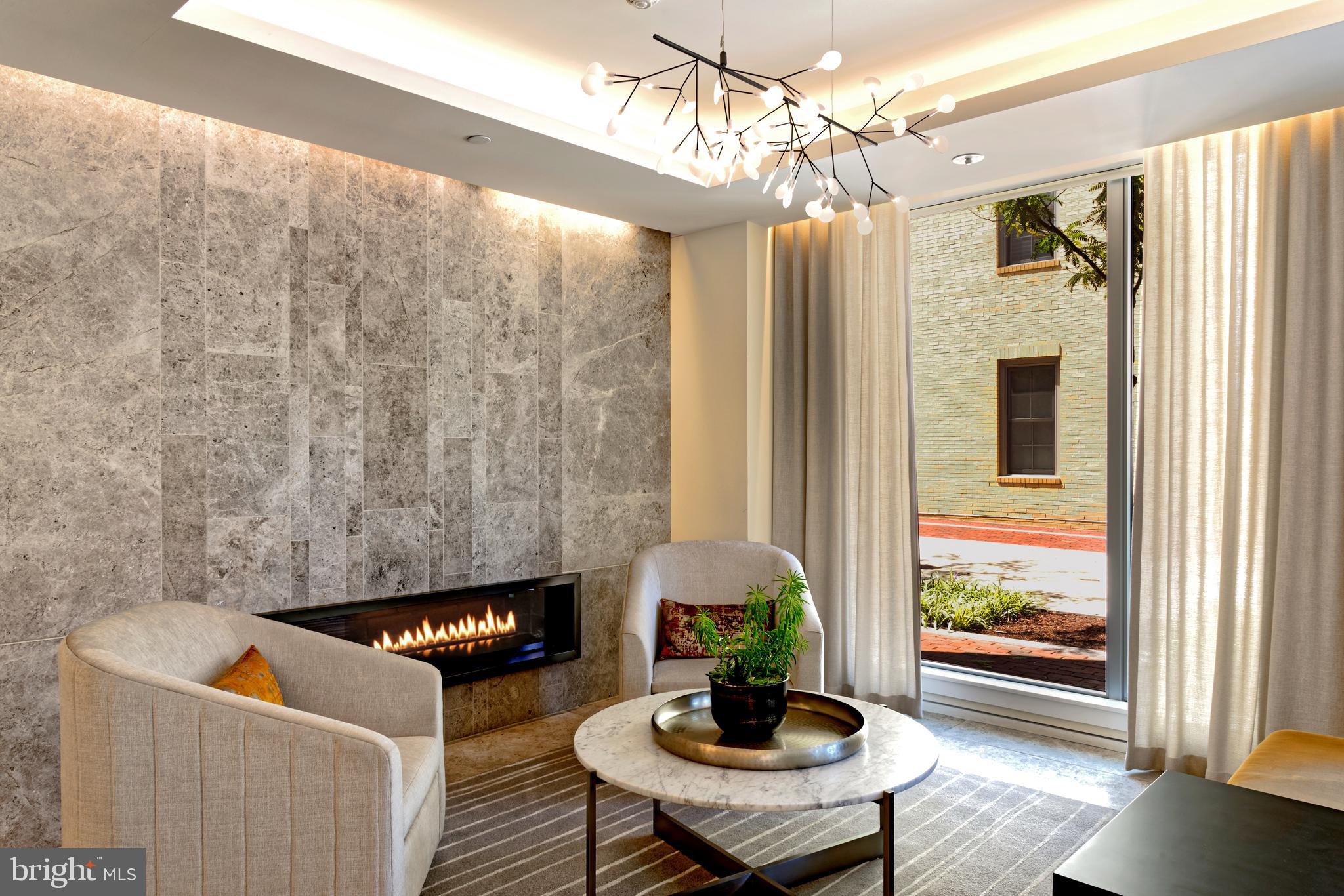 ROBINSON LANDING - Residential