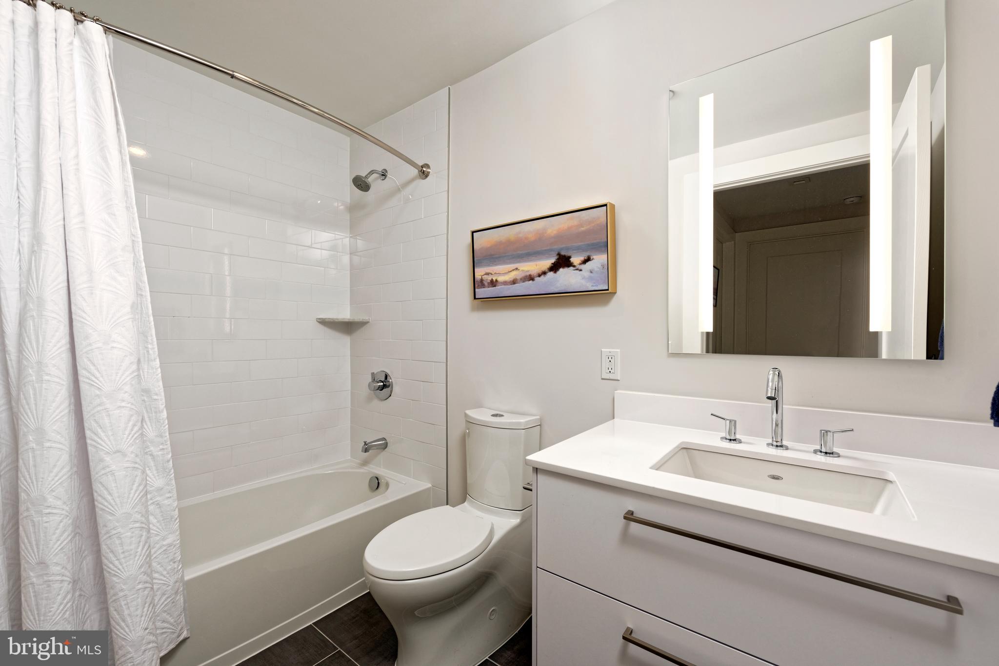 ROBINSON LANDING - Residential