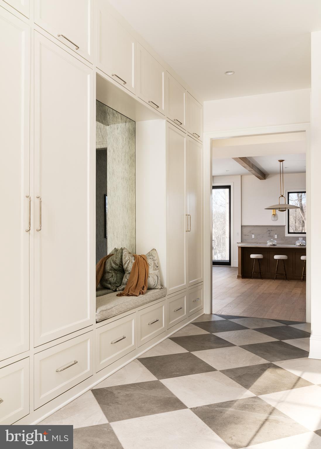 WOODSIDE ESTATES - Residential