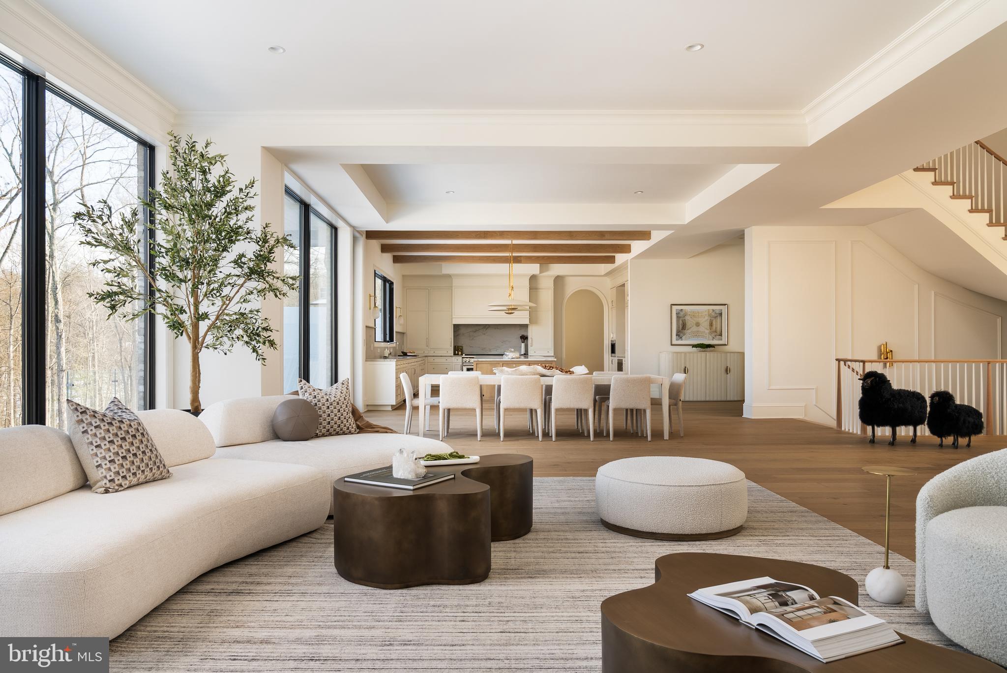 WOODSIDE ESTATES - Residential