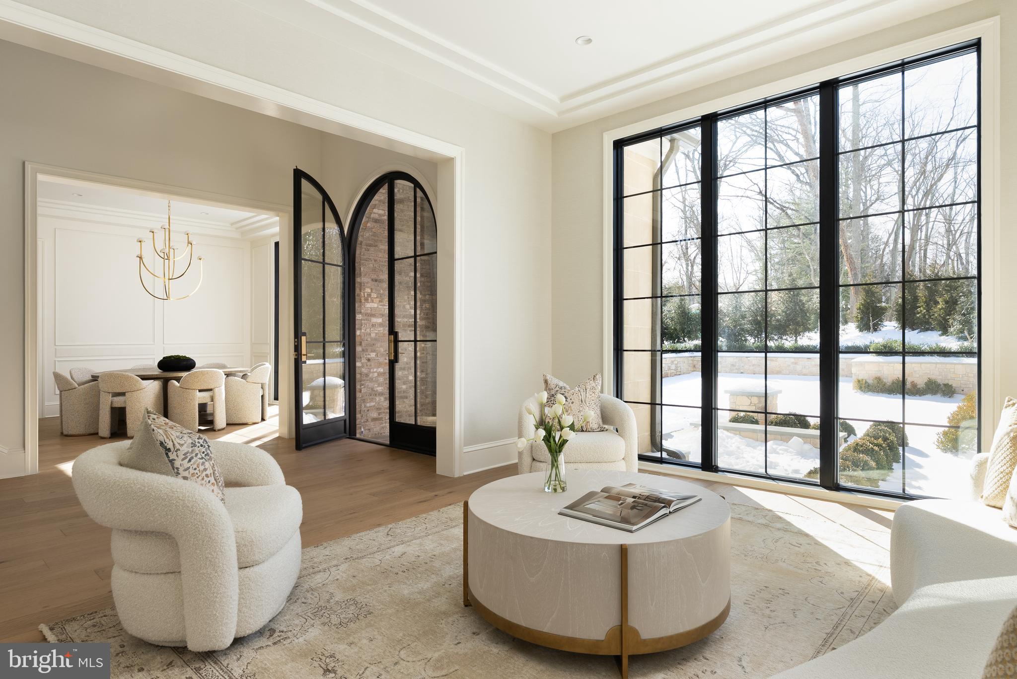 WOODSIDE ESTATES - Residential