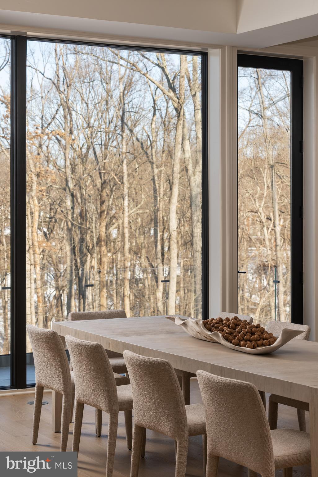 WOODSIDE ESTATES - Residential