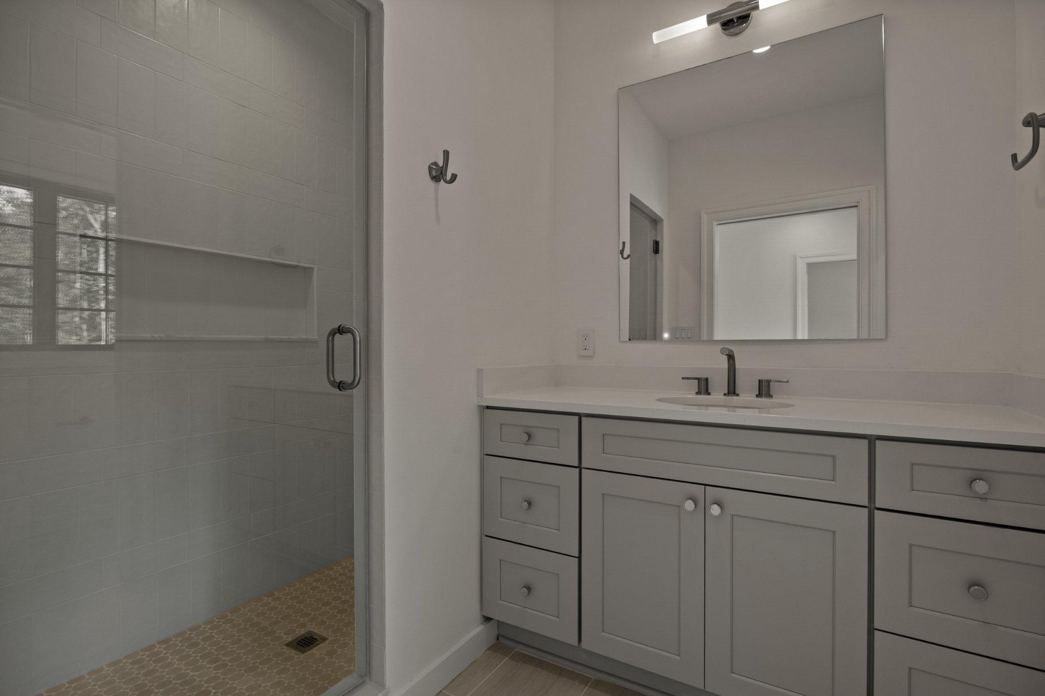 WOODSIDE ESTATES - Residential