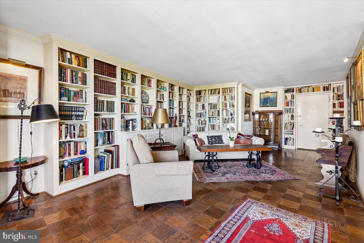 4620 NORTH PARK AVE - Residential