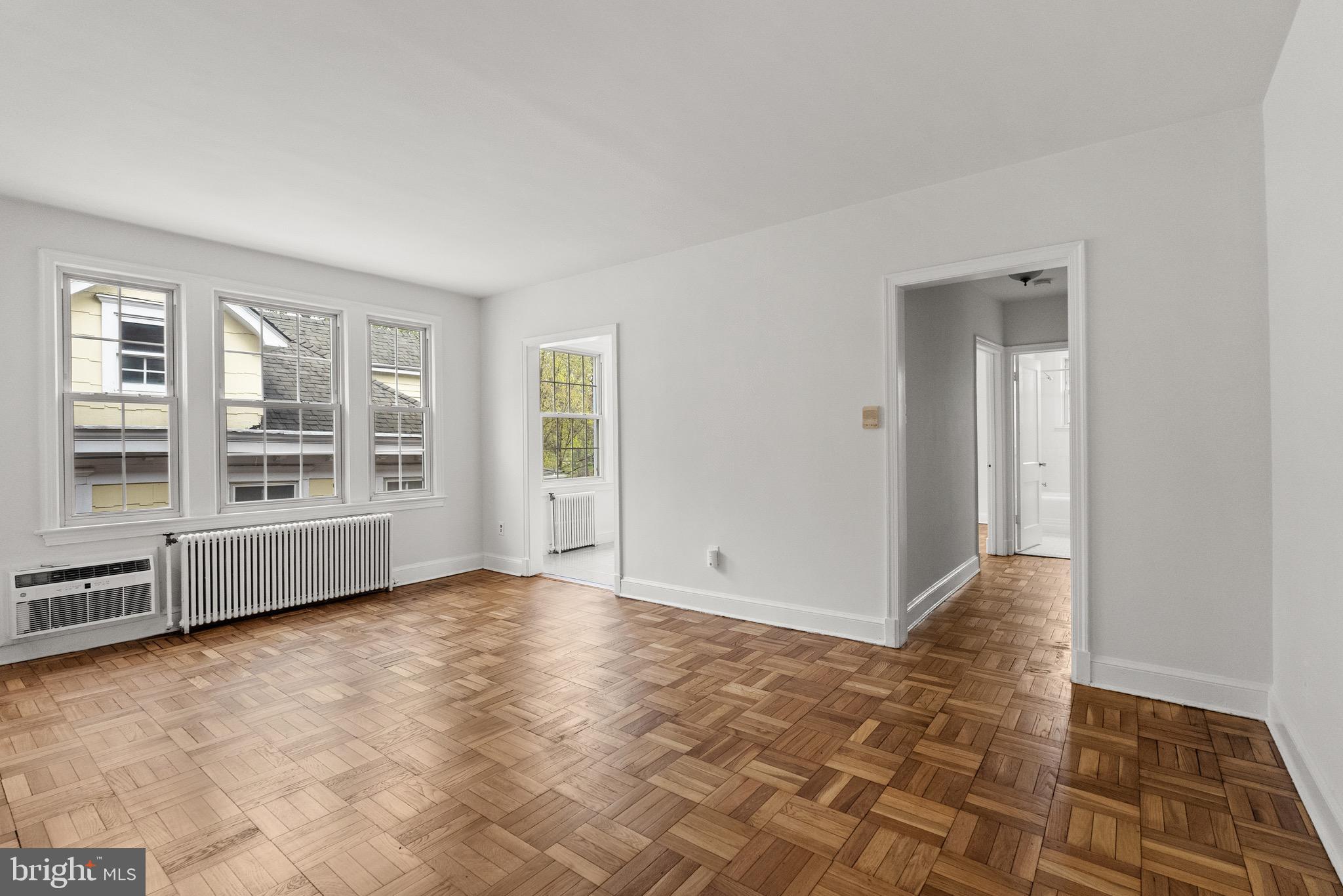4491 MACARTHUR BOULEVARD NW 303