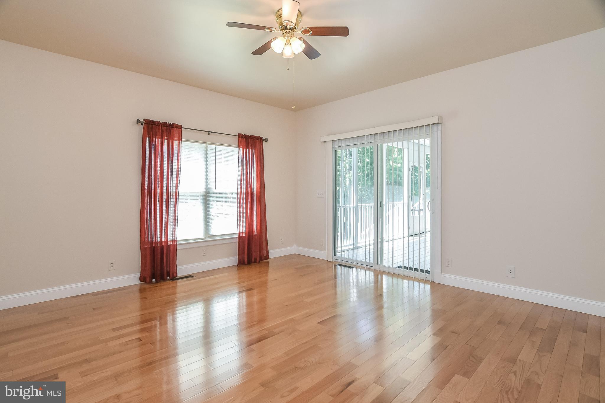 CABIN POINT - Residential