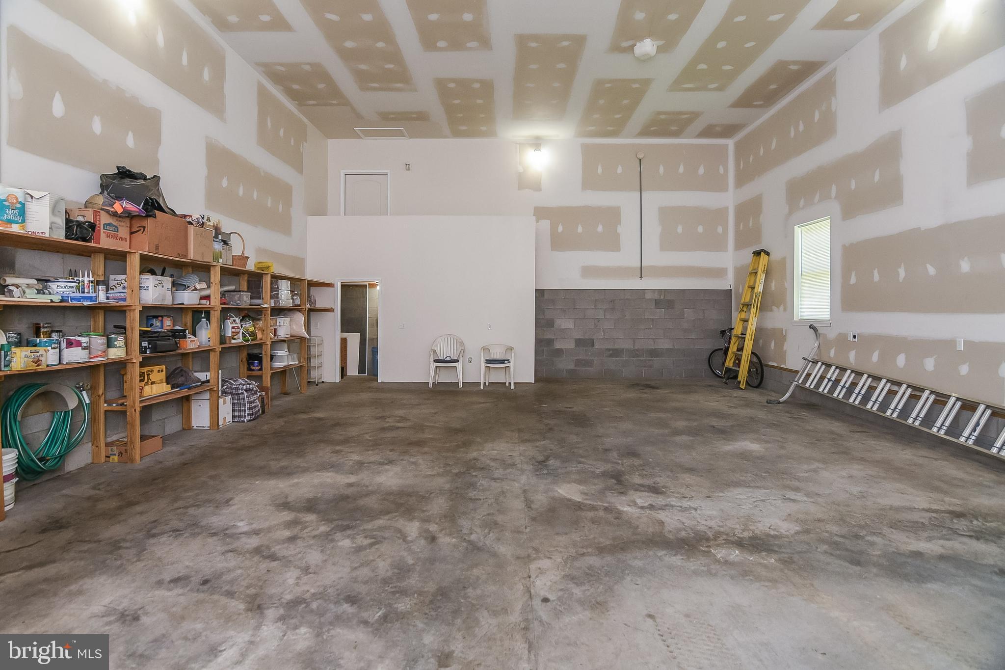 CABIN POINT - Residential