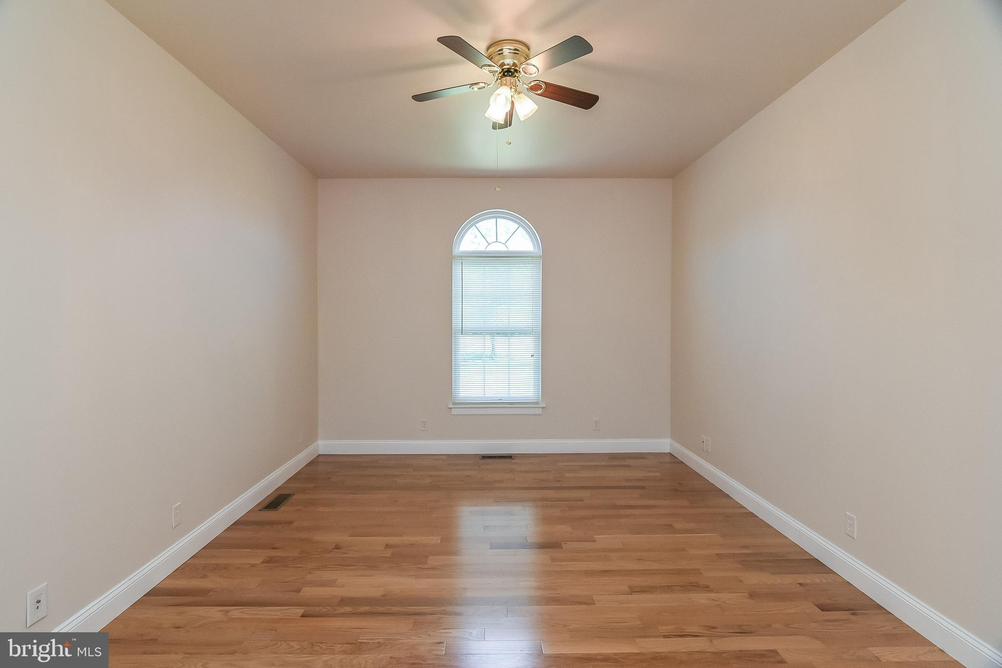 CABIN POINT - Residential