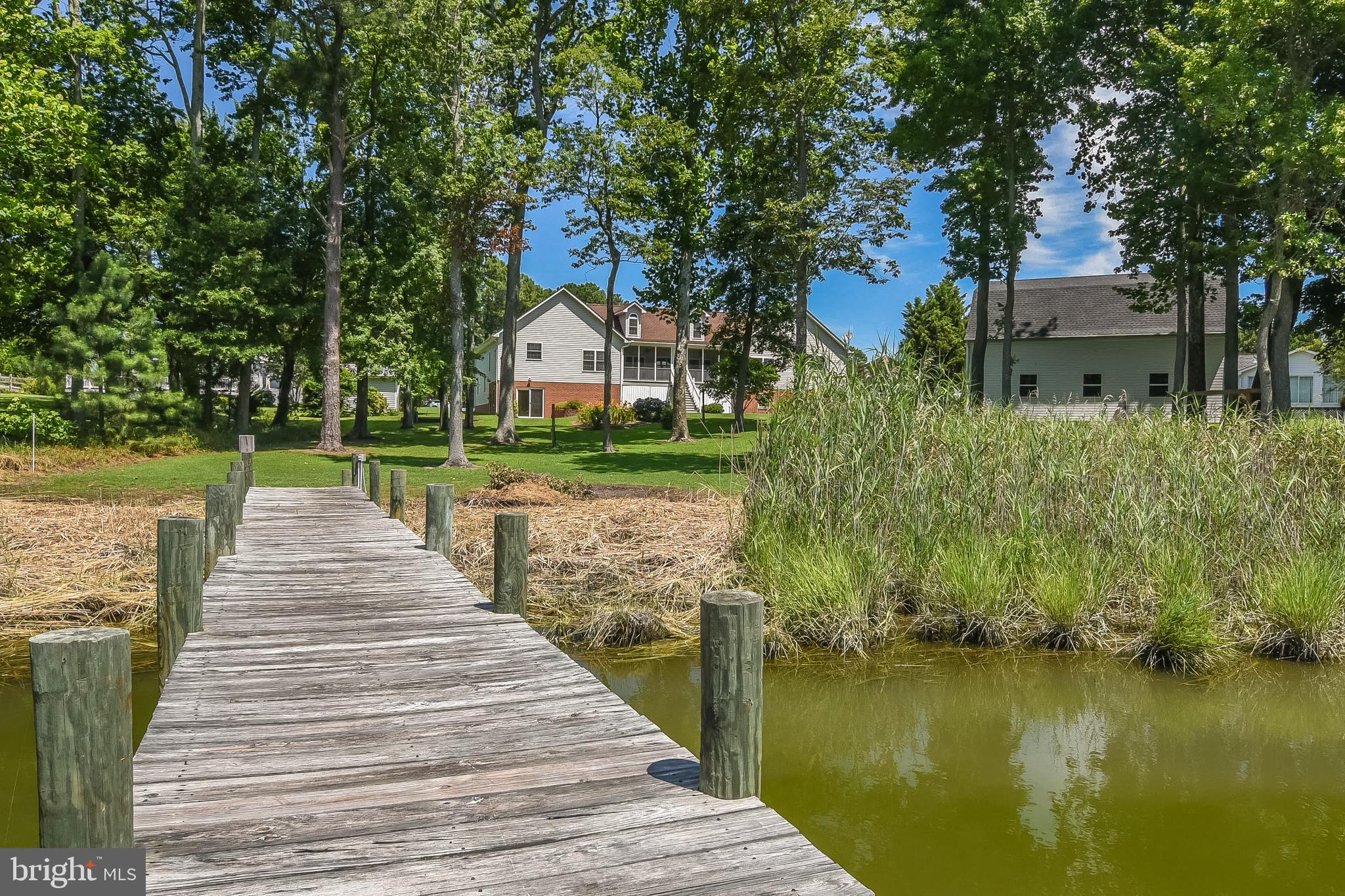 CABIN POINT - Residential