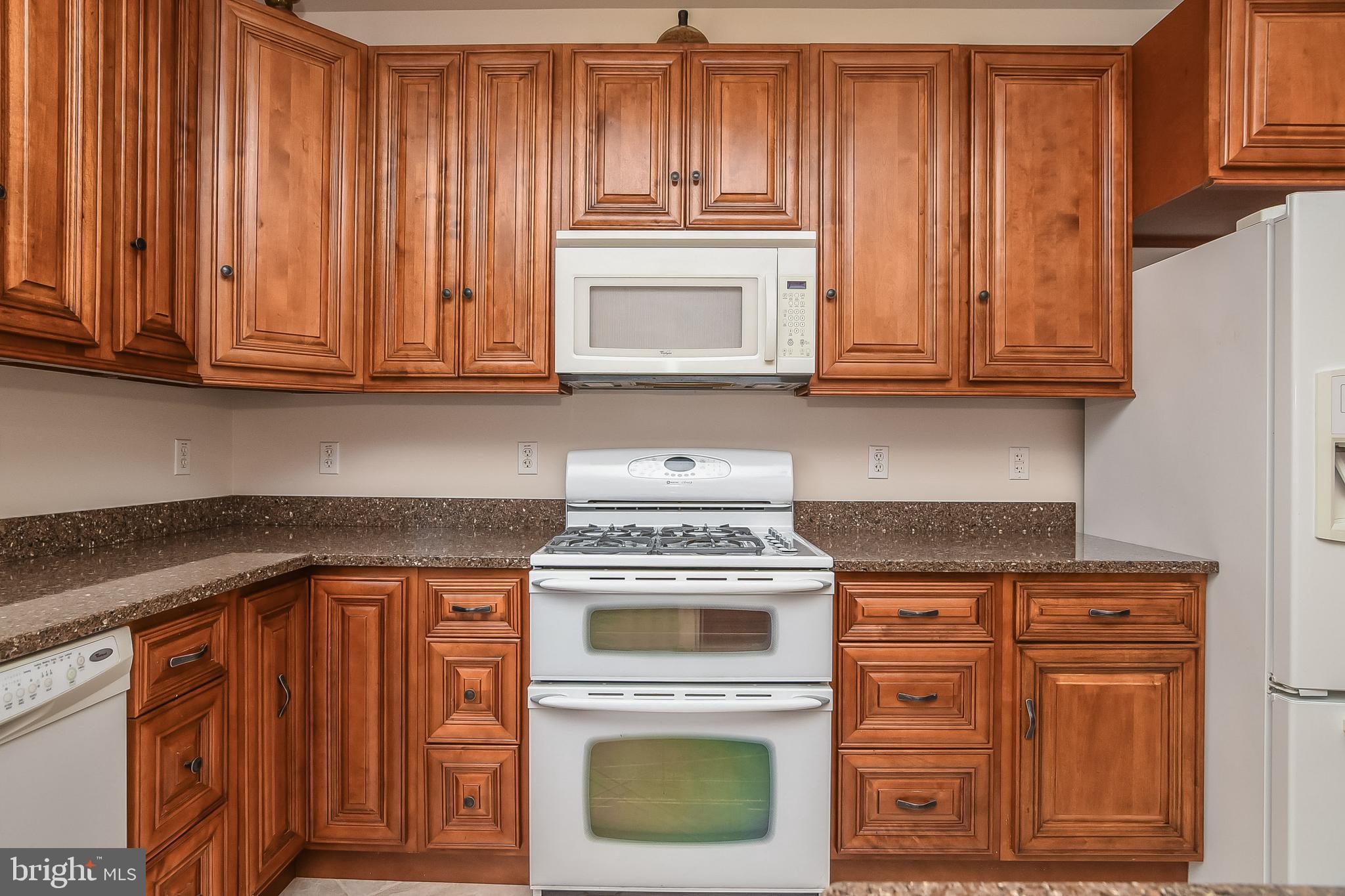 CABIN POINT - Residential