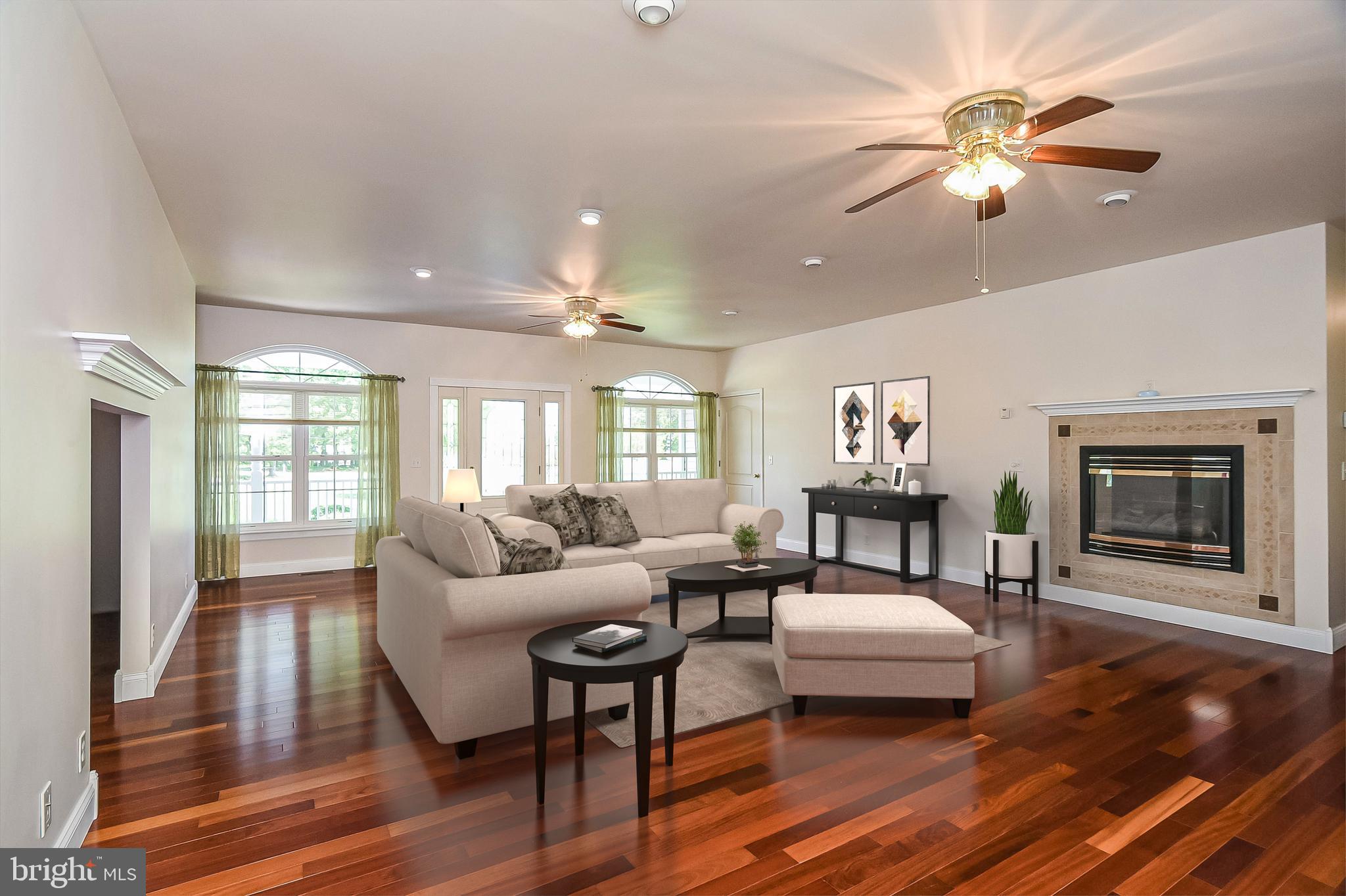 CABIN POINT - Residential