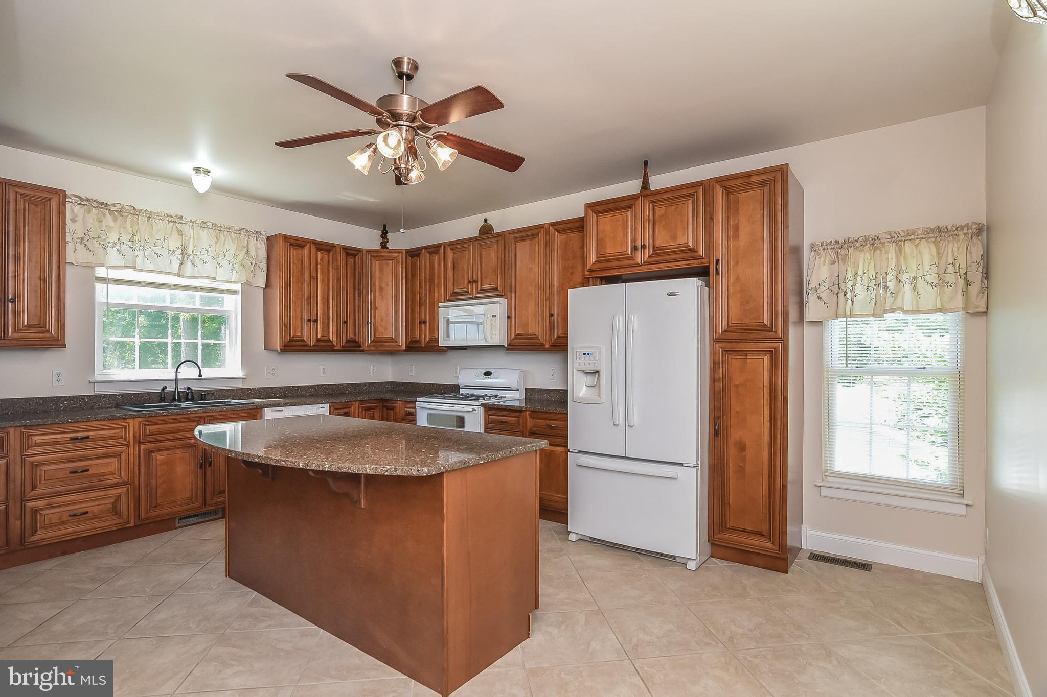 CABIN POINT - Residential