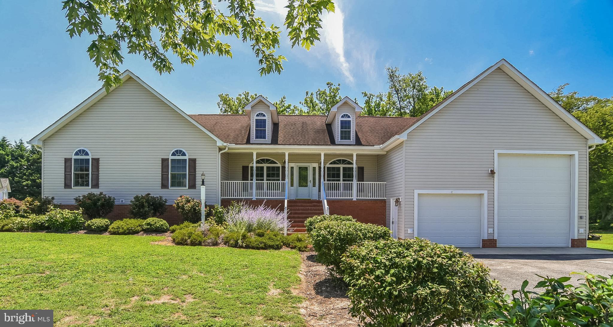 CABIN POINT - Residential